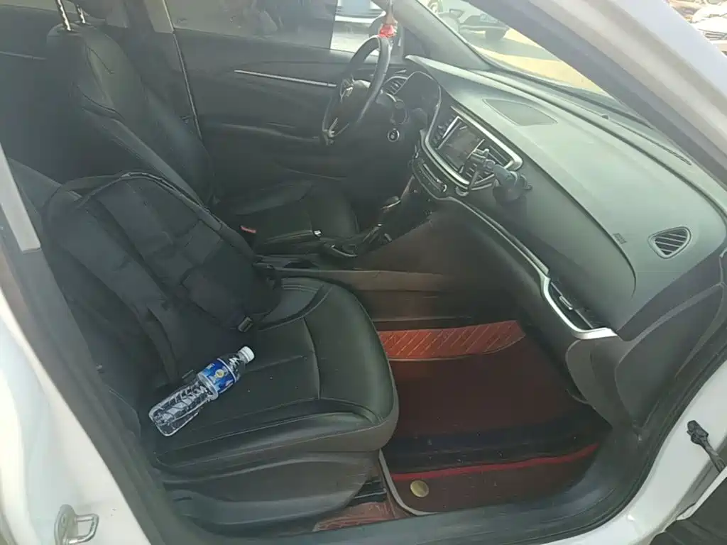 Buick Excelle — миниатюра 25