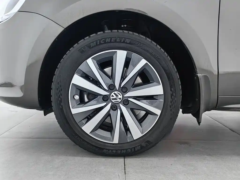 Volkswagen Sharan — миниатюра 17