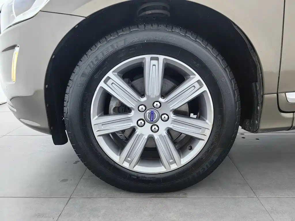 Volvo XC60 — миниатюра 17