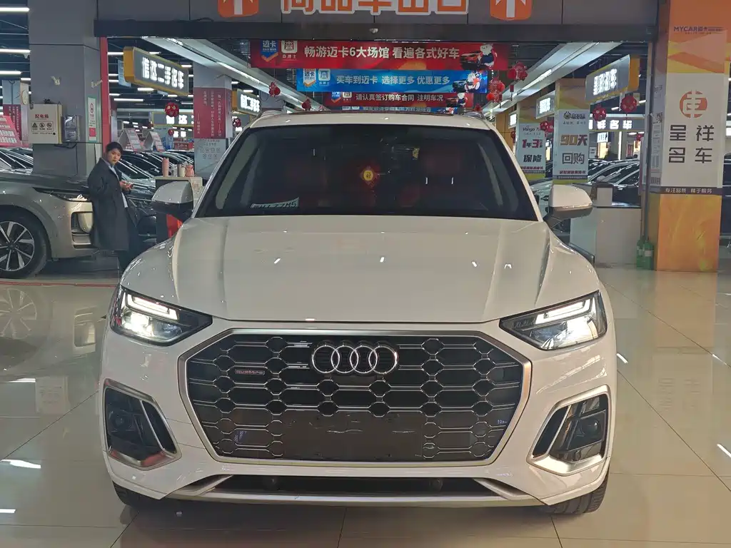 Audi Q5L — миниатюра 2