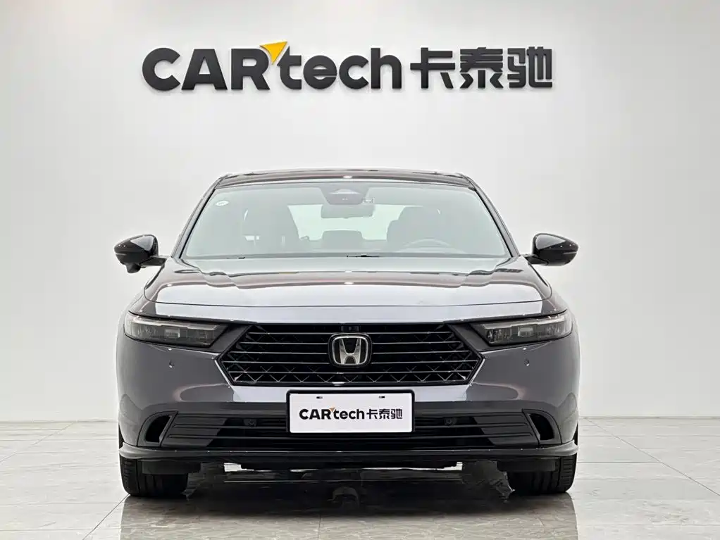 Honda Accord — миниатюра 7