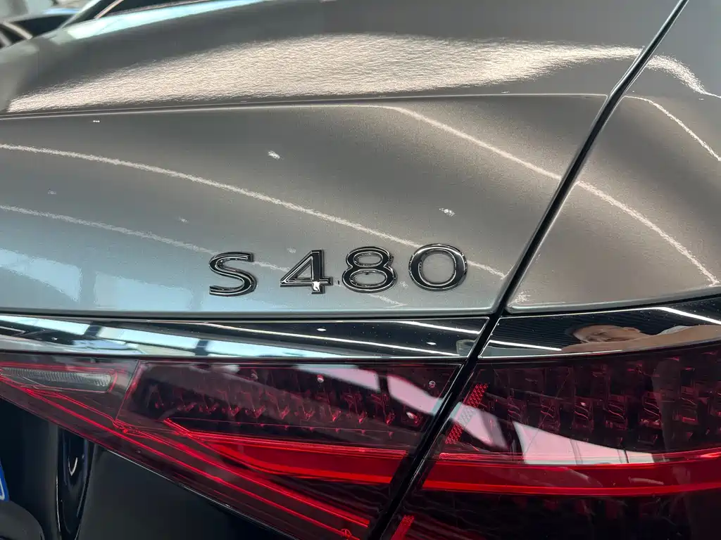 Mercedes-Benz S-Class — миниатюра 18