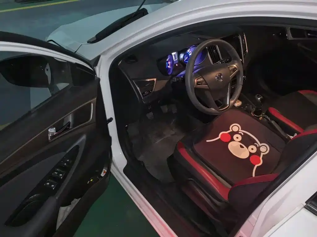 Changan Eado XT — миниатюра 13