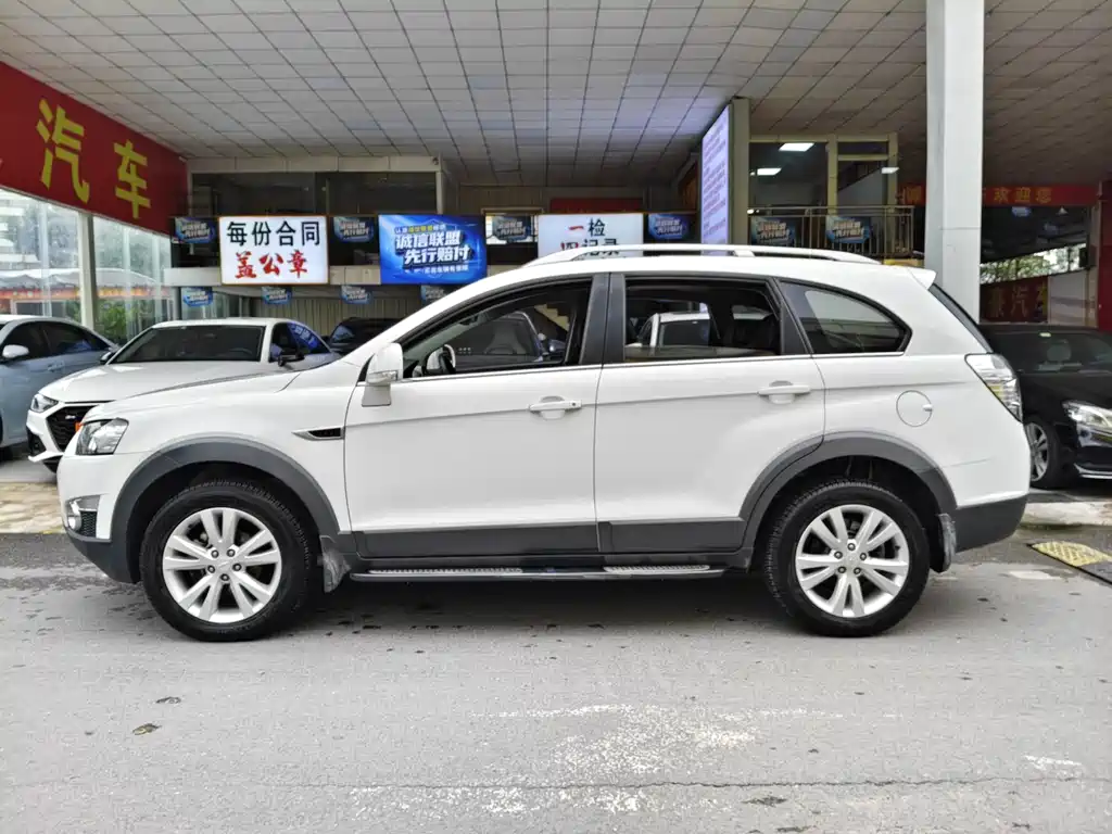 Chevrolet Captiva — миниатюра 9