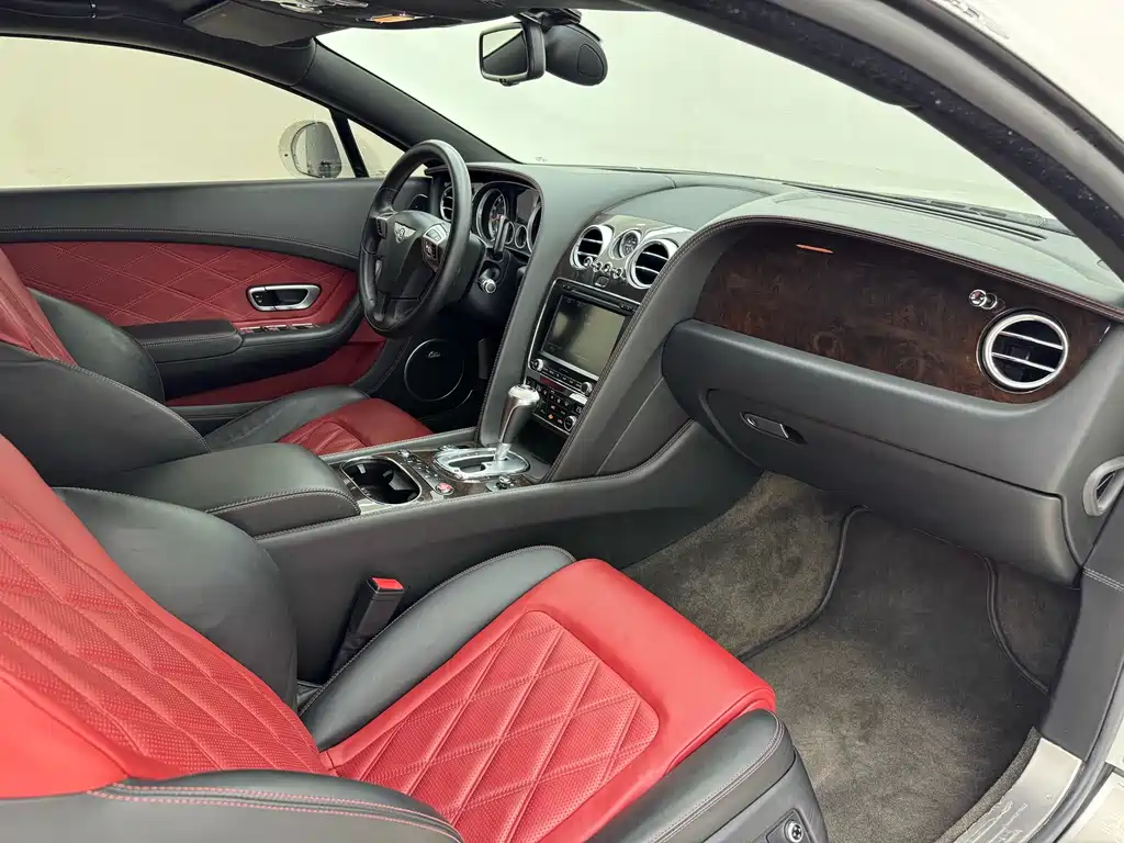 Bentley Continental — миниатюра 10