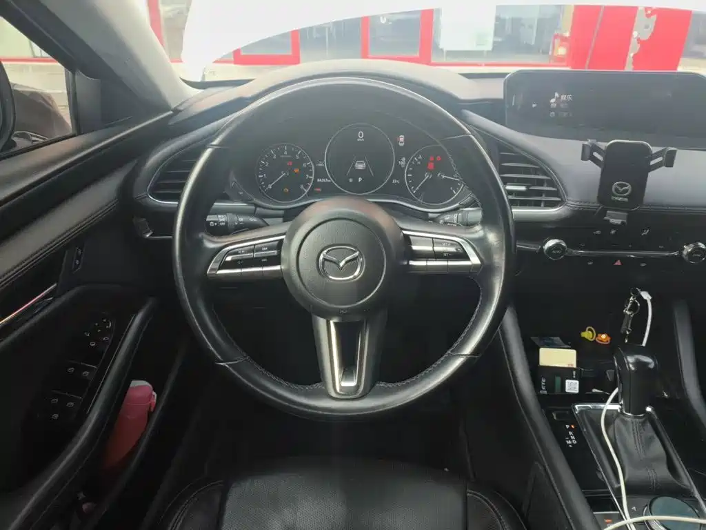 Mazda 3 Axela — миниатюра 6