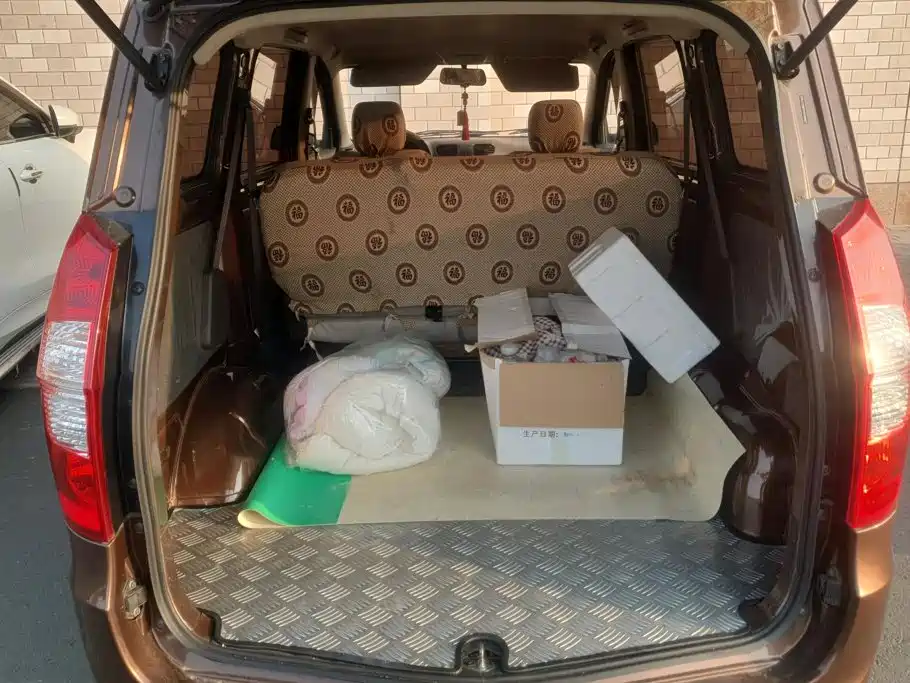 Wuling Hongguang — миниатюра 4