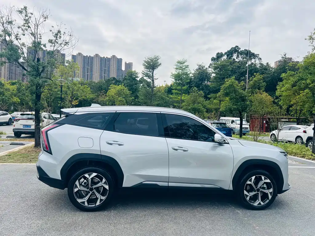 GEELY AUTOMOBILE BOYUE L