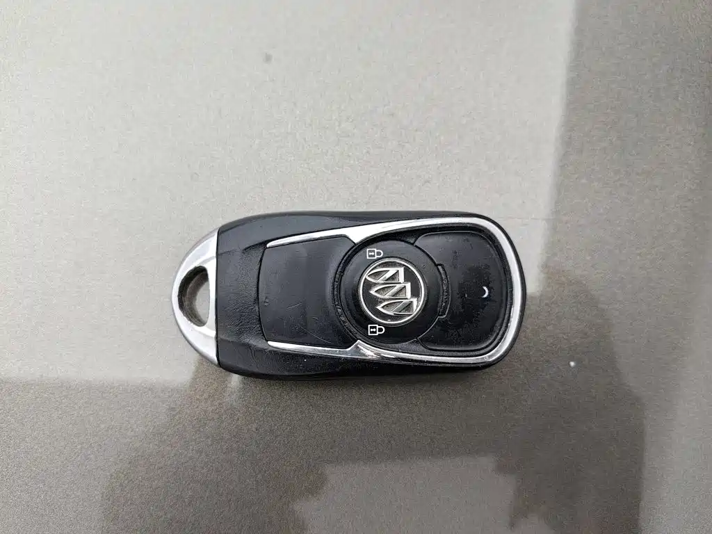 Buick Envision Plus — миниатюра 19