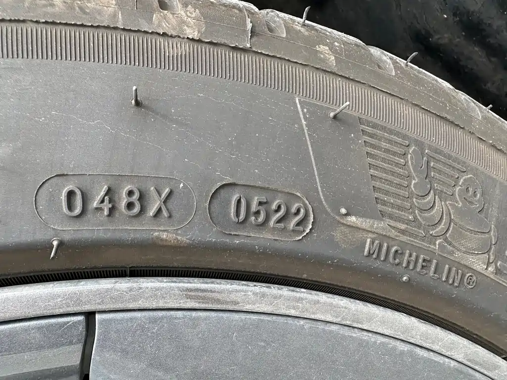 Tesla Model 3 — миниатюра 25