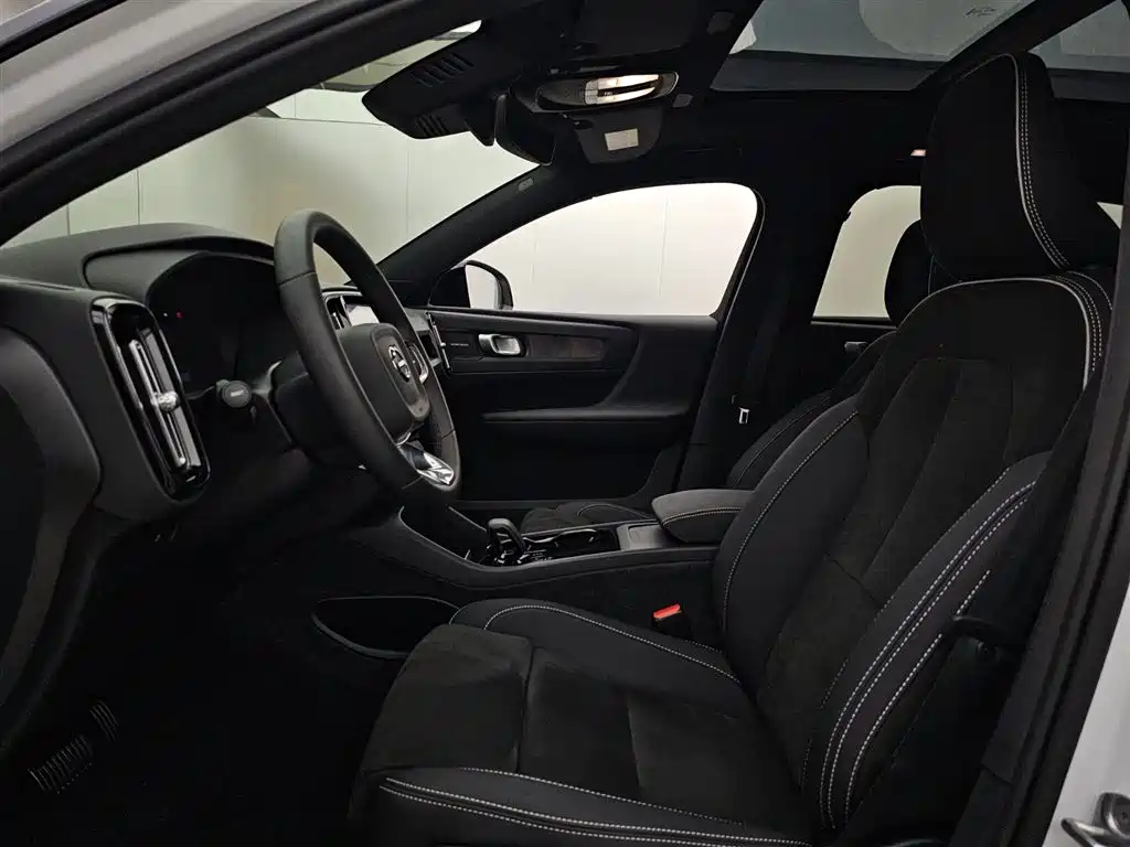 VOLVO XC40 NEW ENERGY