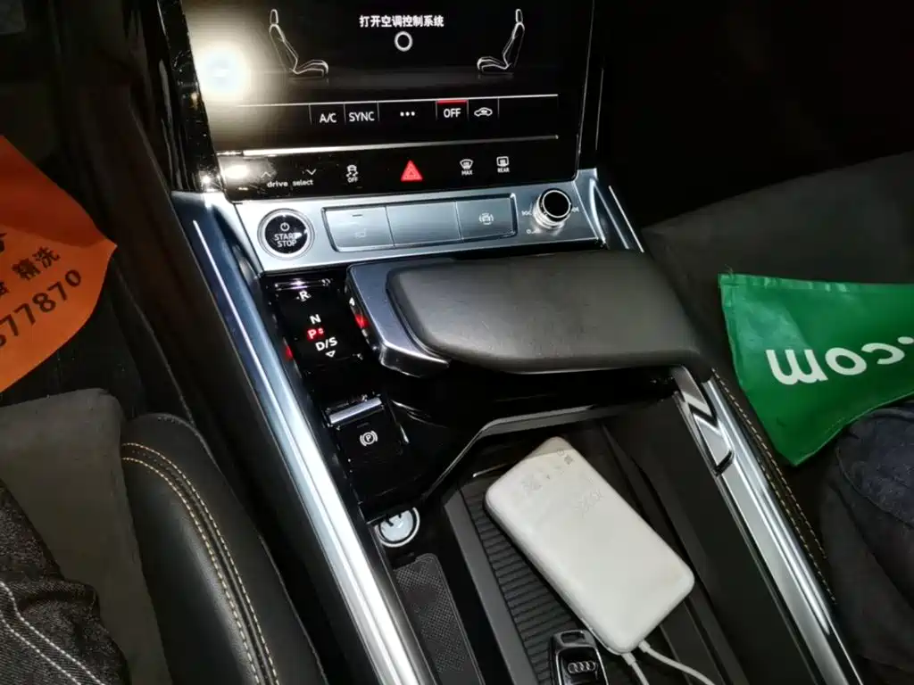 Audi e-tron — миниатюра 14