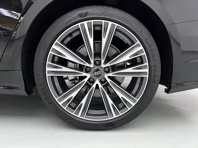 Audi A6L — миниатюра 11