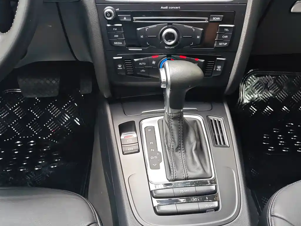 Audi A4L — миниатюра 13