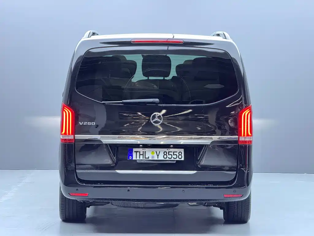 Mercedes-Benz V-Class — миниатюра 21