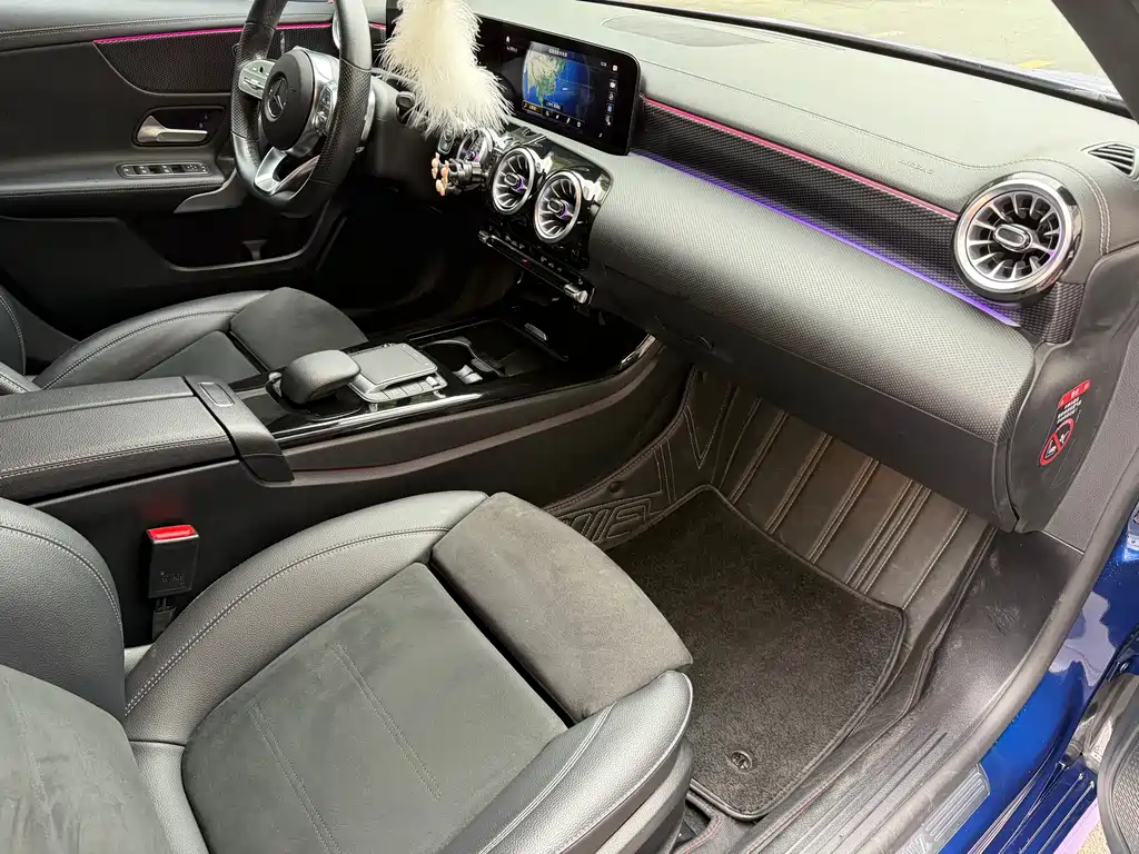 MERCEDES-BENZ A CLASS