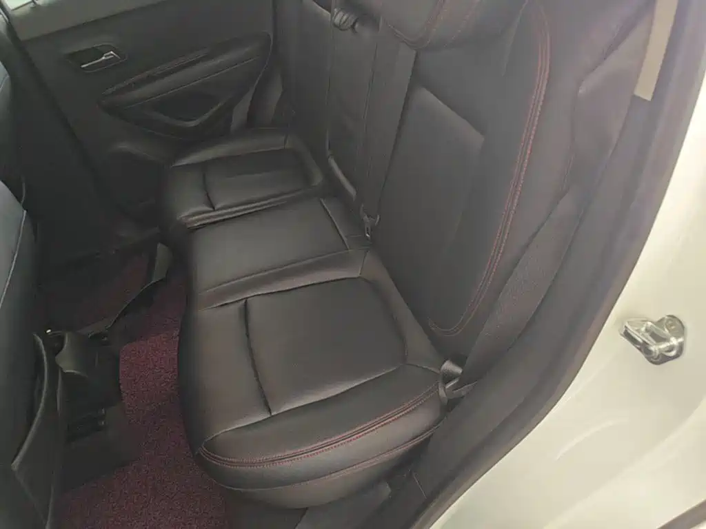 Chevrolet Trax — миниатюра 17