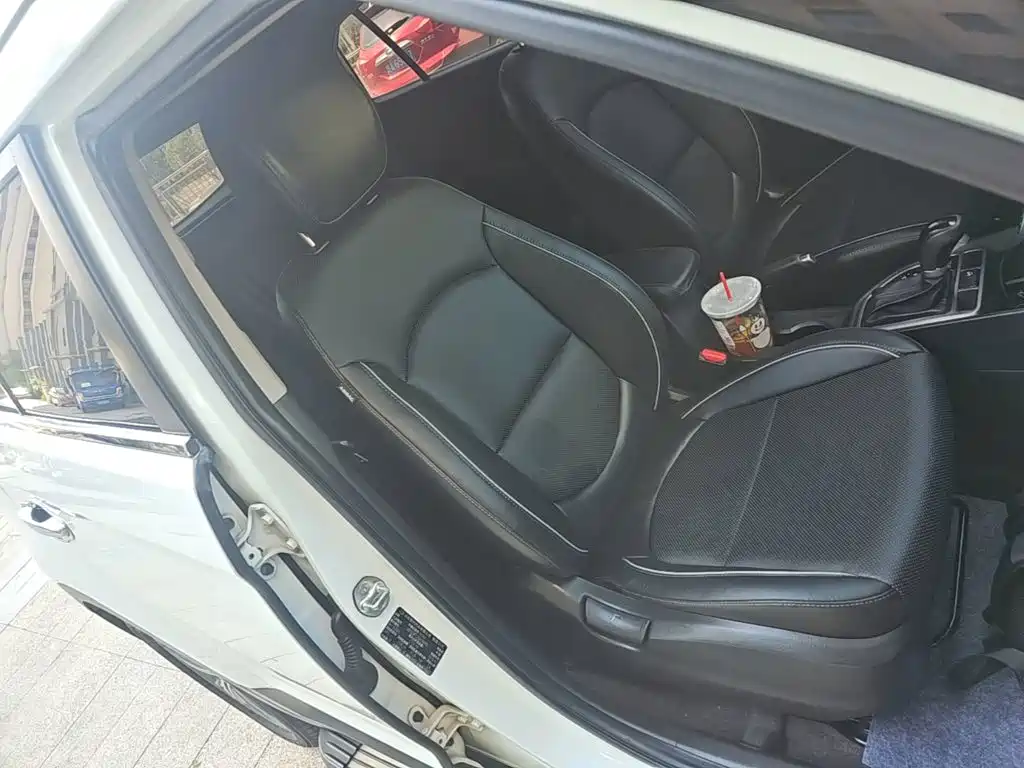 Hyundai ix25 — миниатюра 25