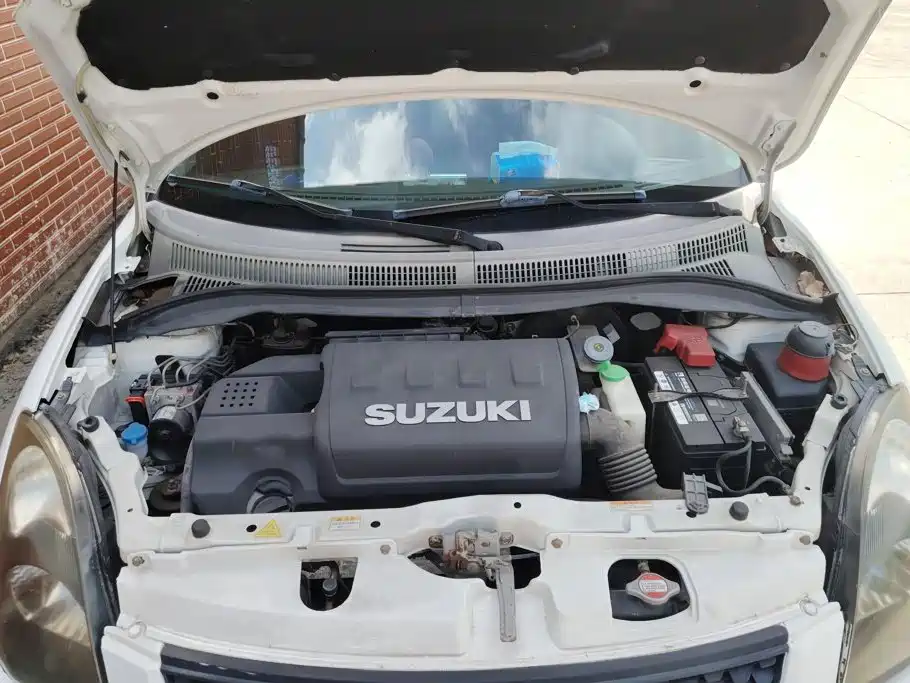 Suzuki Swift — миниатюра 10