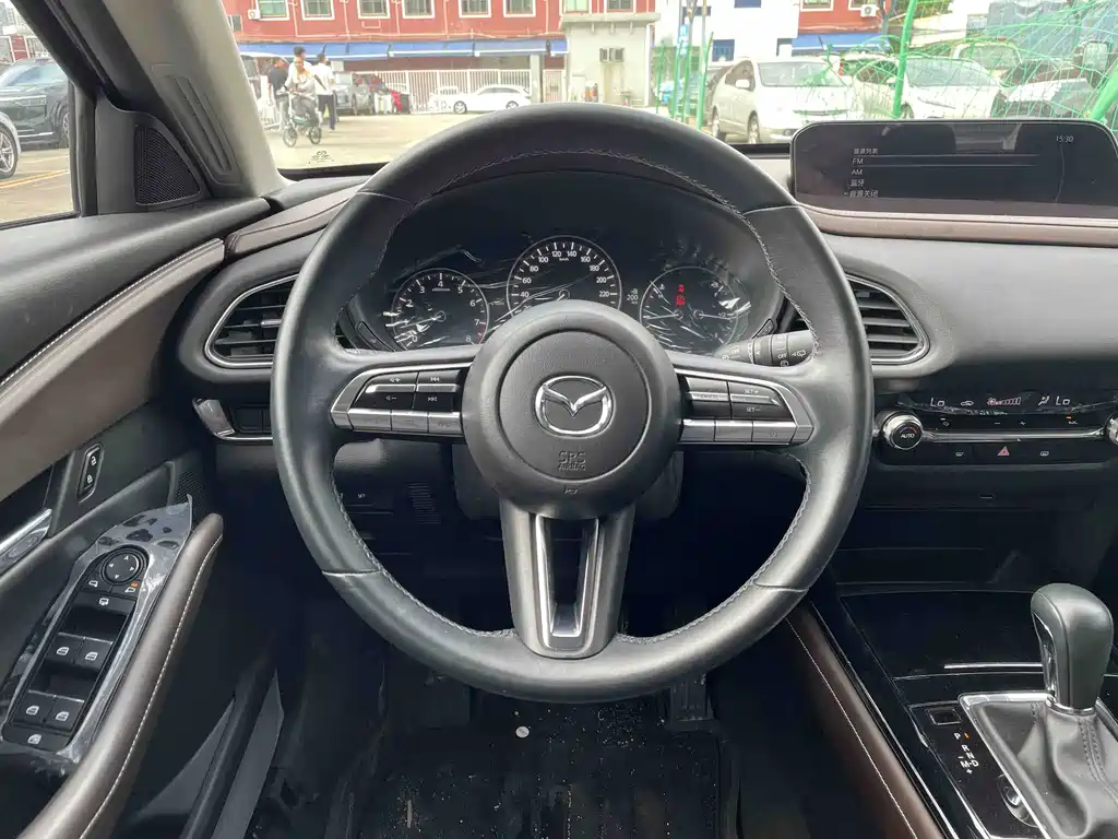 Mazda CX-30 — миниатюра 9