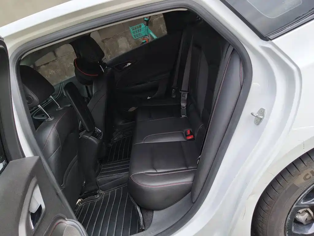 Chevrolet Malibu XL — миниатюра 18