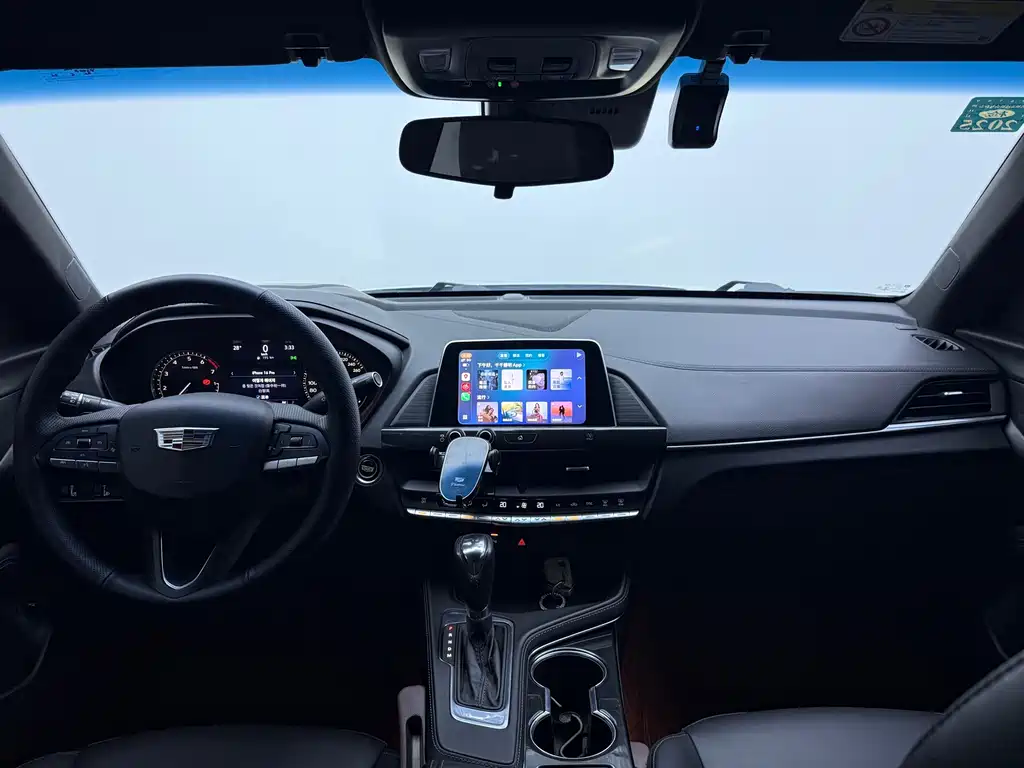 Cadillac CT4 — миниатюра 19