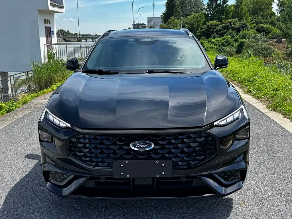 Ford Evos — миниатюра 2