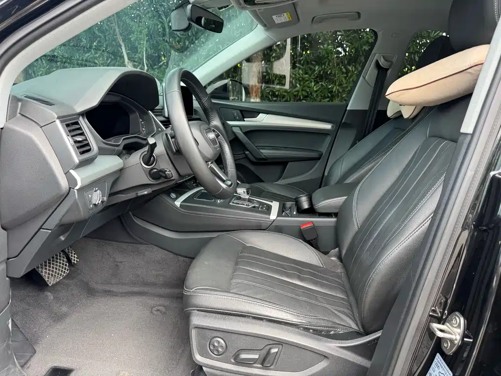 Audi Q5L 2020 40 TFSI Fashion