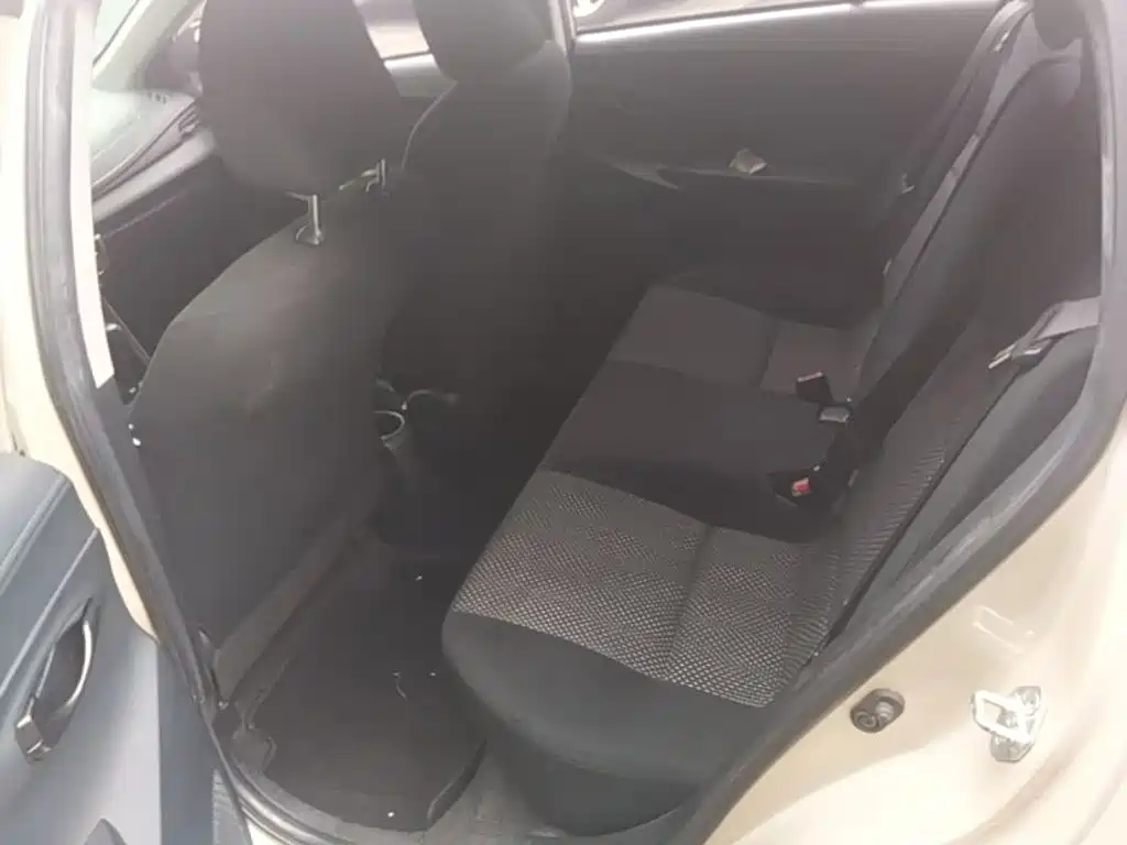 Toyota Vios FS — миниатюра 17