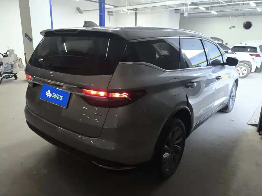 Geely Jia Ji — миниатюра 3