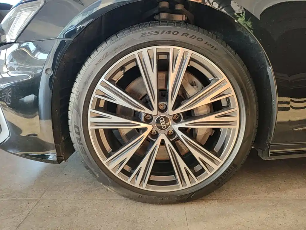 Audi A6L — миниатюра 23