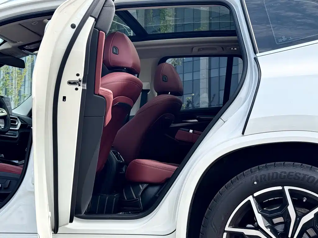BMW X3 — миниатюра 13