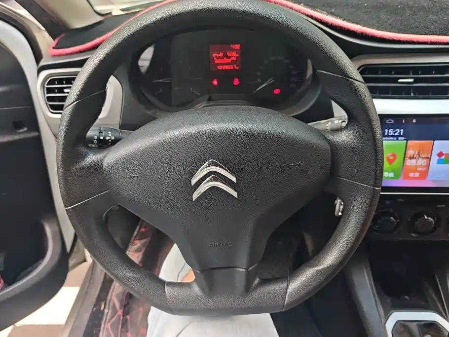 Citroen Elysee — миниатюра 14