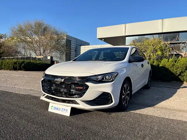 CHEVROLET CRUZE 2020