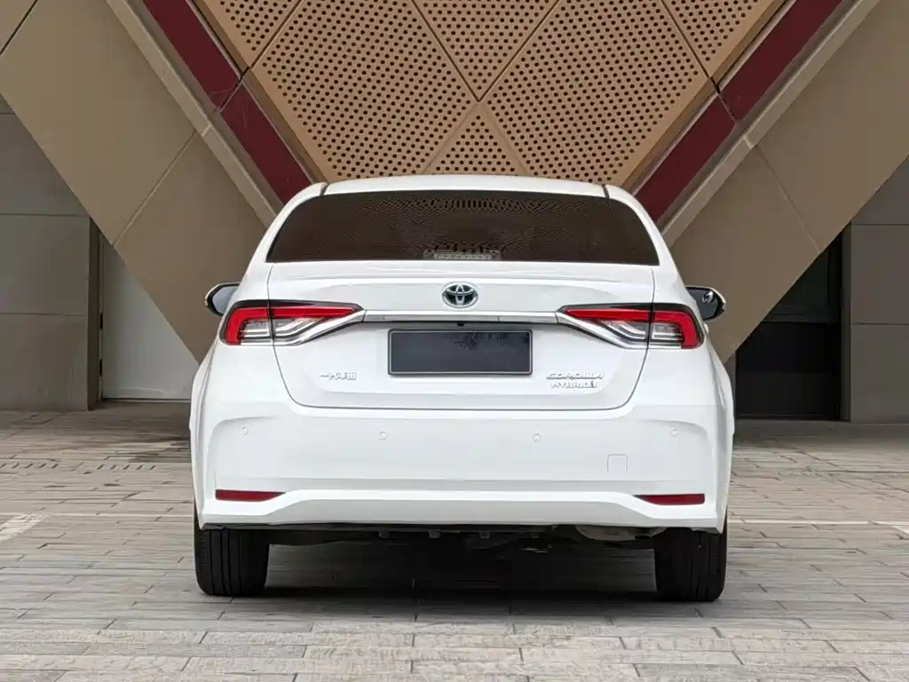 Toyota Corolla 2021 1.8L E-CVT Elite