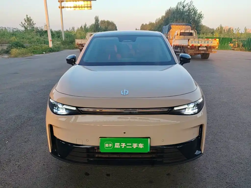 Leapmotor Leapmotor C10 — миниатюра 3