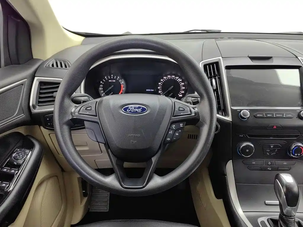 Ford Edge — миниатюра 11