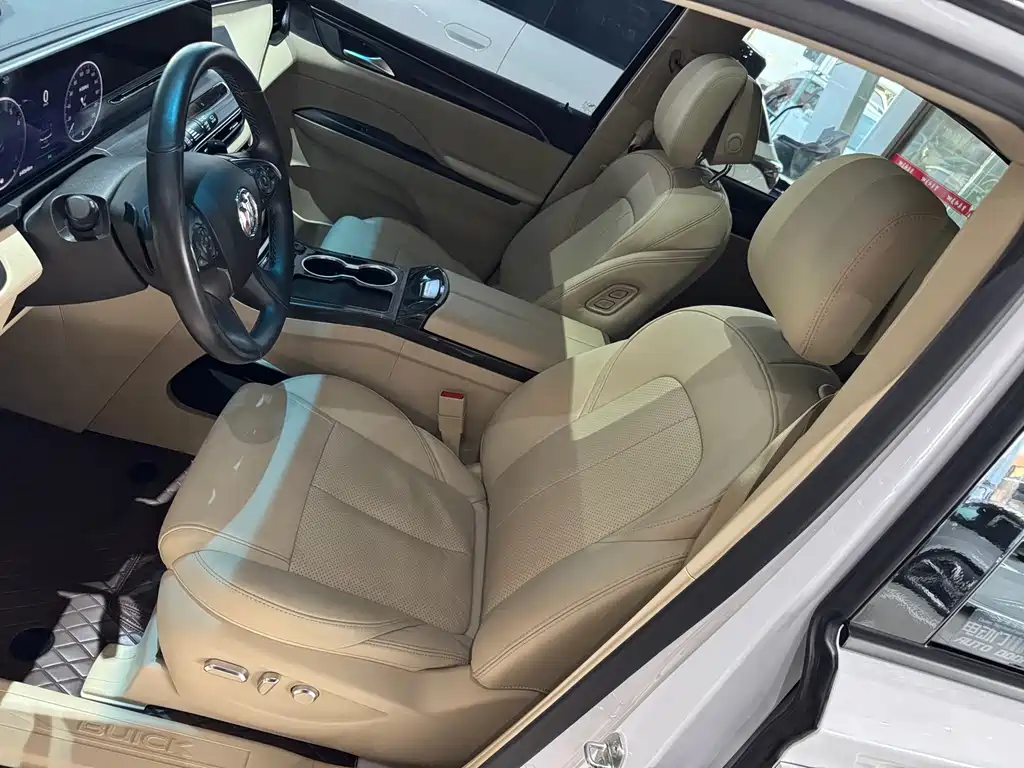 Buick GL8 — миниатюра 4