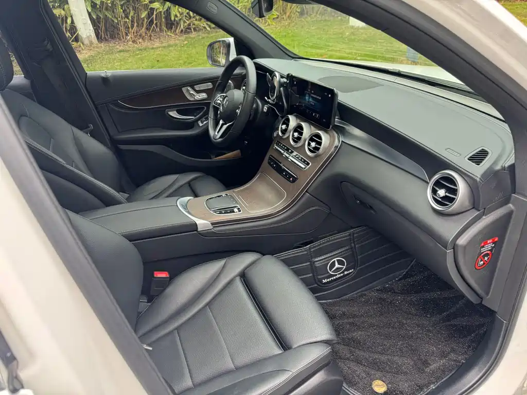 Mercedes-Benz GLC 2020 GLC 300 L 4MATIC