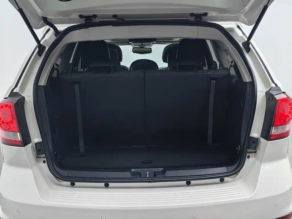Dodge Journey — миниатюра 16