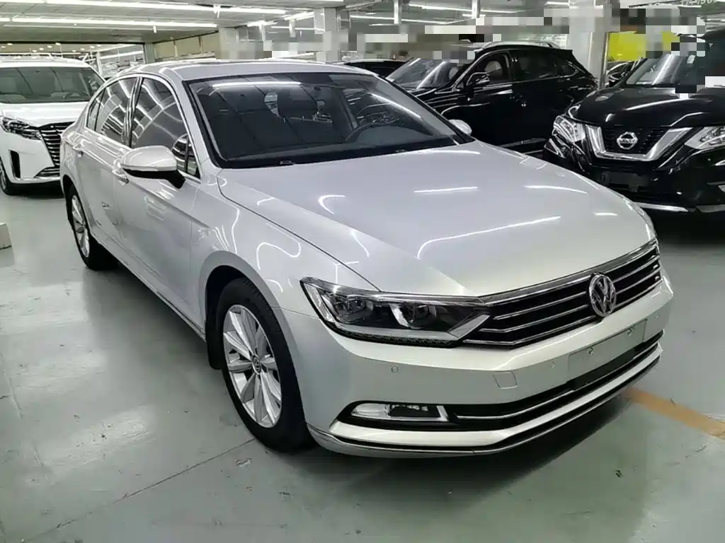Volkswagen Magotan — миниатюра 4