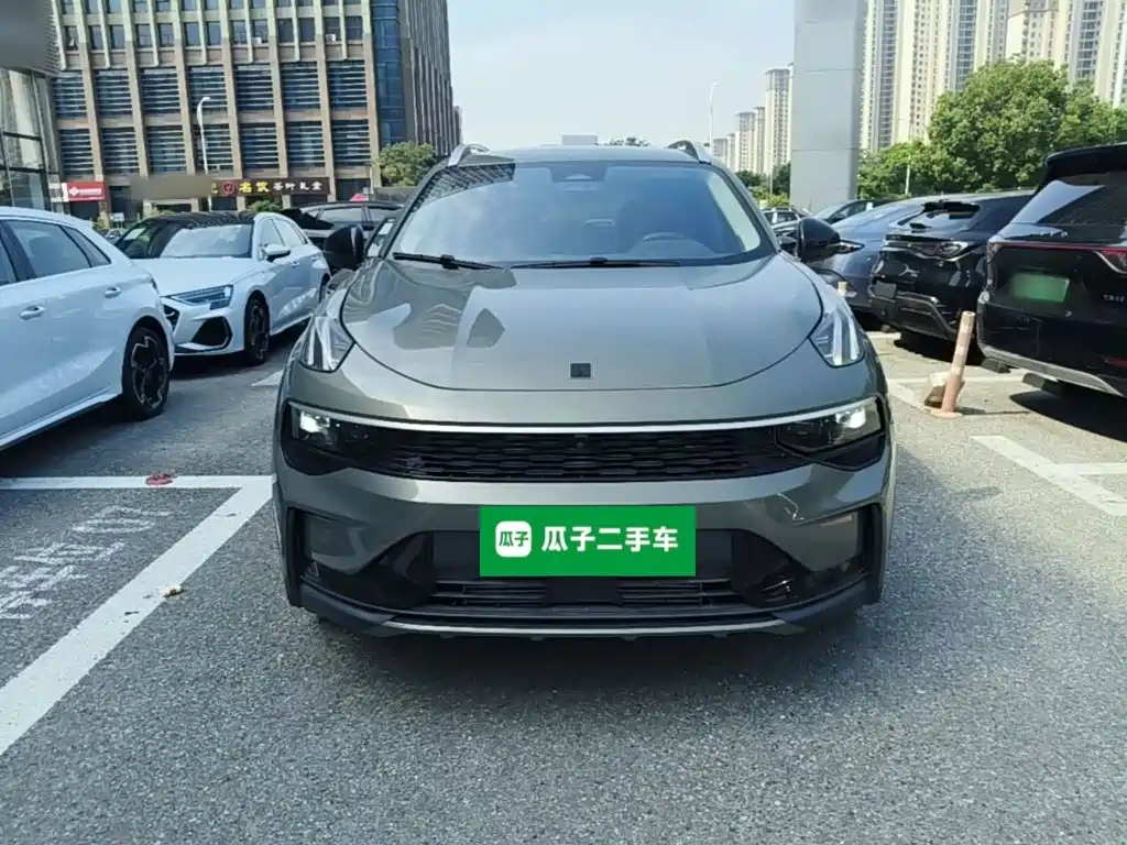 Lynk & Co 01 — миниатюра 3