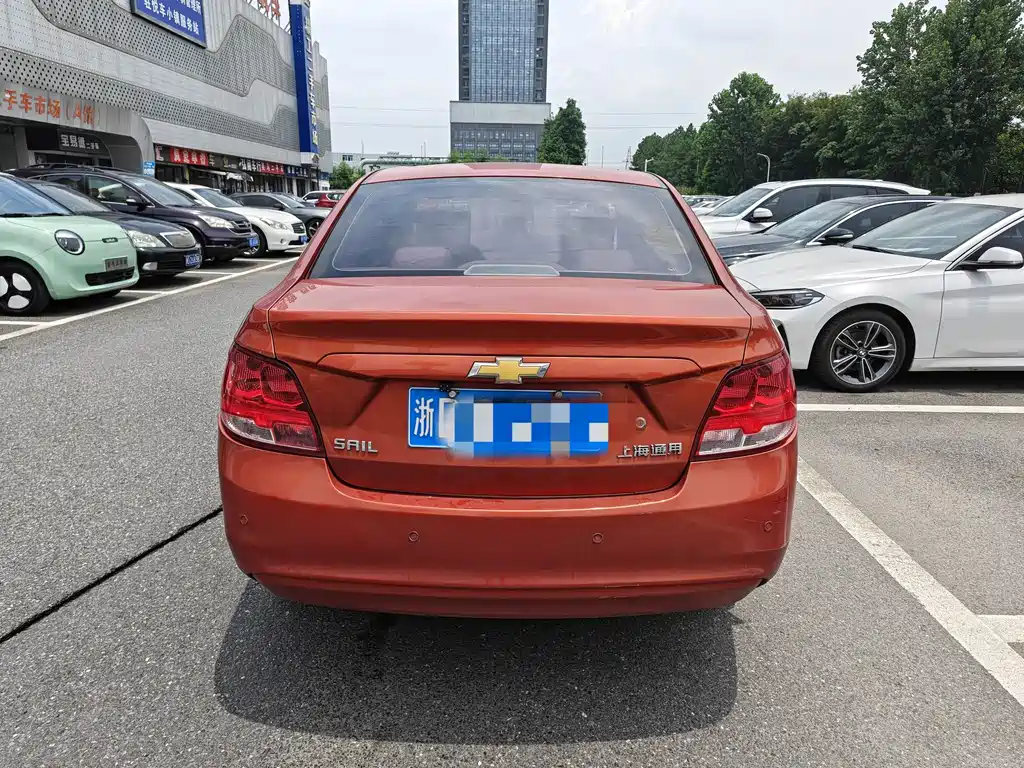 Chevrolet Sail 2015 3 1.3L AMT