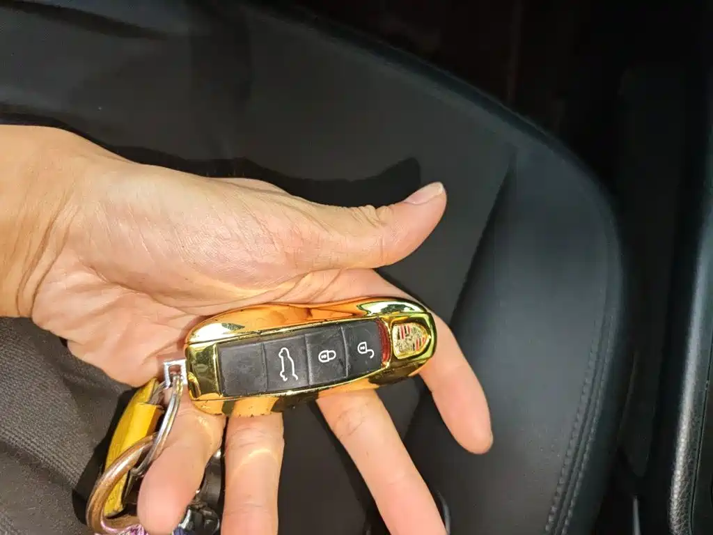 Porsche Macan — миниатюра 9