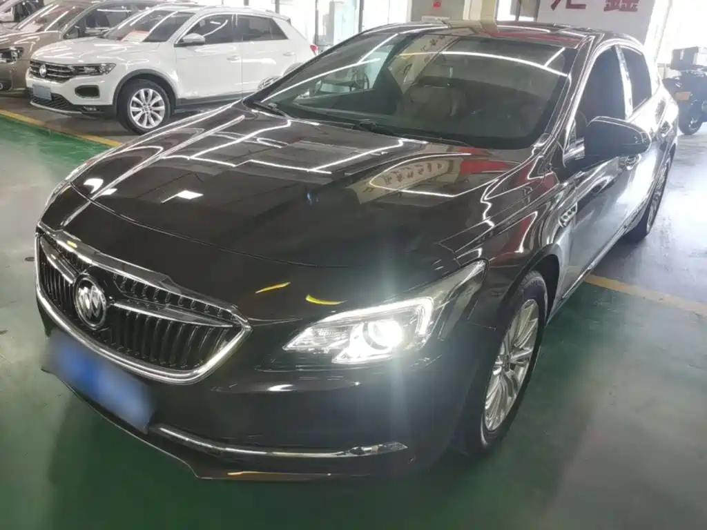 Buick LaCrosse — миниатюра 2