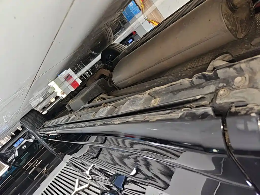 Toyota Alphard — миниатюра 21