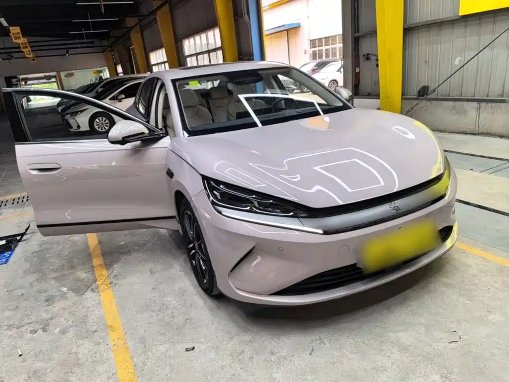 BYD Qin L — миниатюра 4