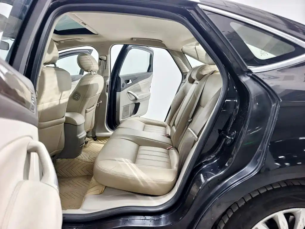 Ford Mondeo Zhisheng — миниатюра 13