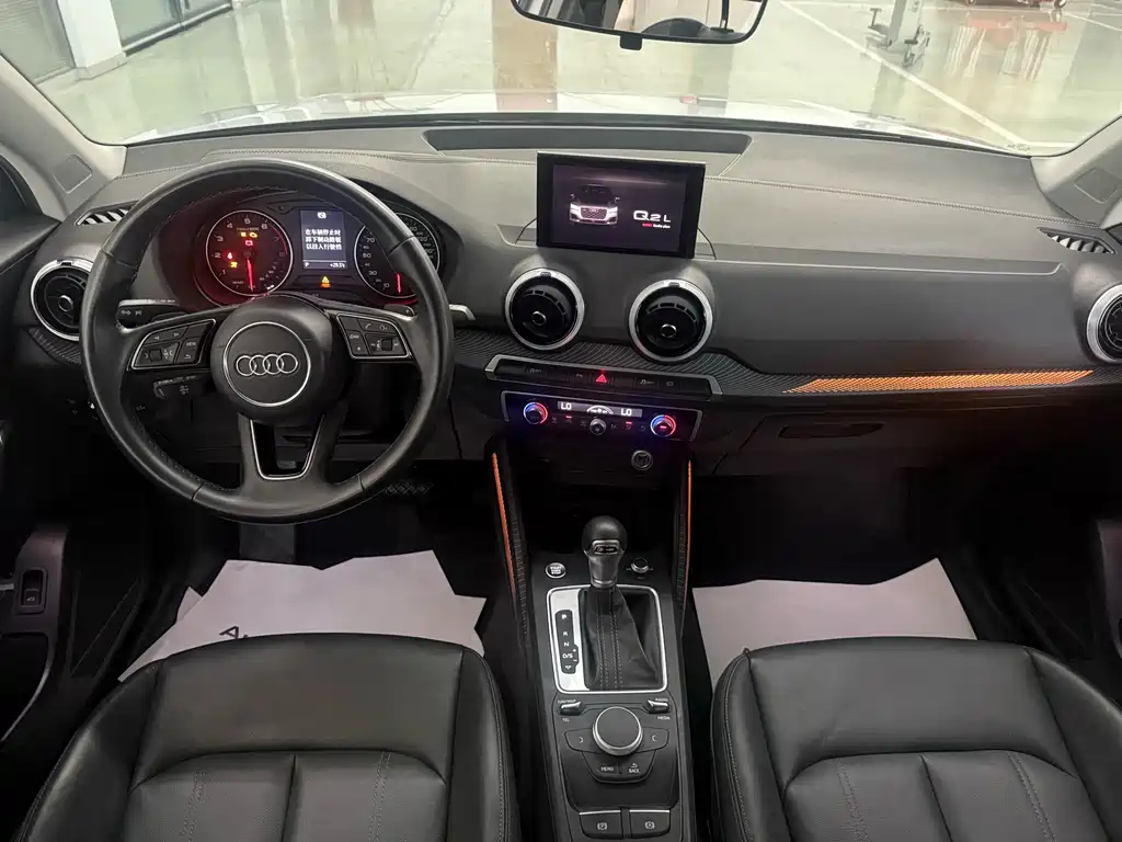 Audi Q2L — миниатюра 9