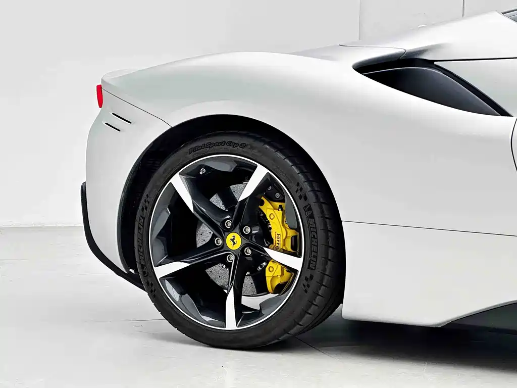 Ferrari SF90 — миниатюра 9